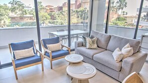 TV, offices - Golden Zone 2BR, 1 Block to Beach - Mina 202 (Bucerías)