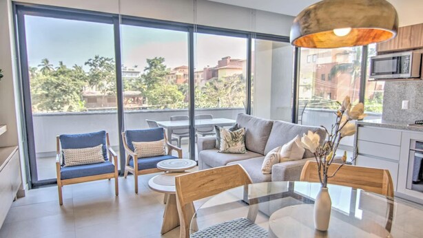 TV, offices - Golden Zone 2BR, 1 Block to Beach - Mina 202 (Bucerías)