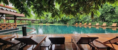 Piscine extérieure