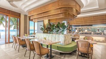 Desayuno buffet incluido todos los días