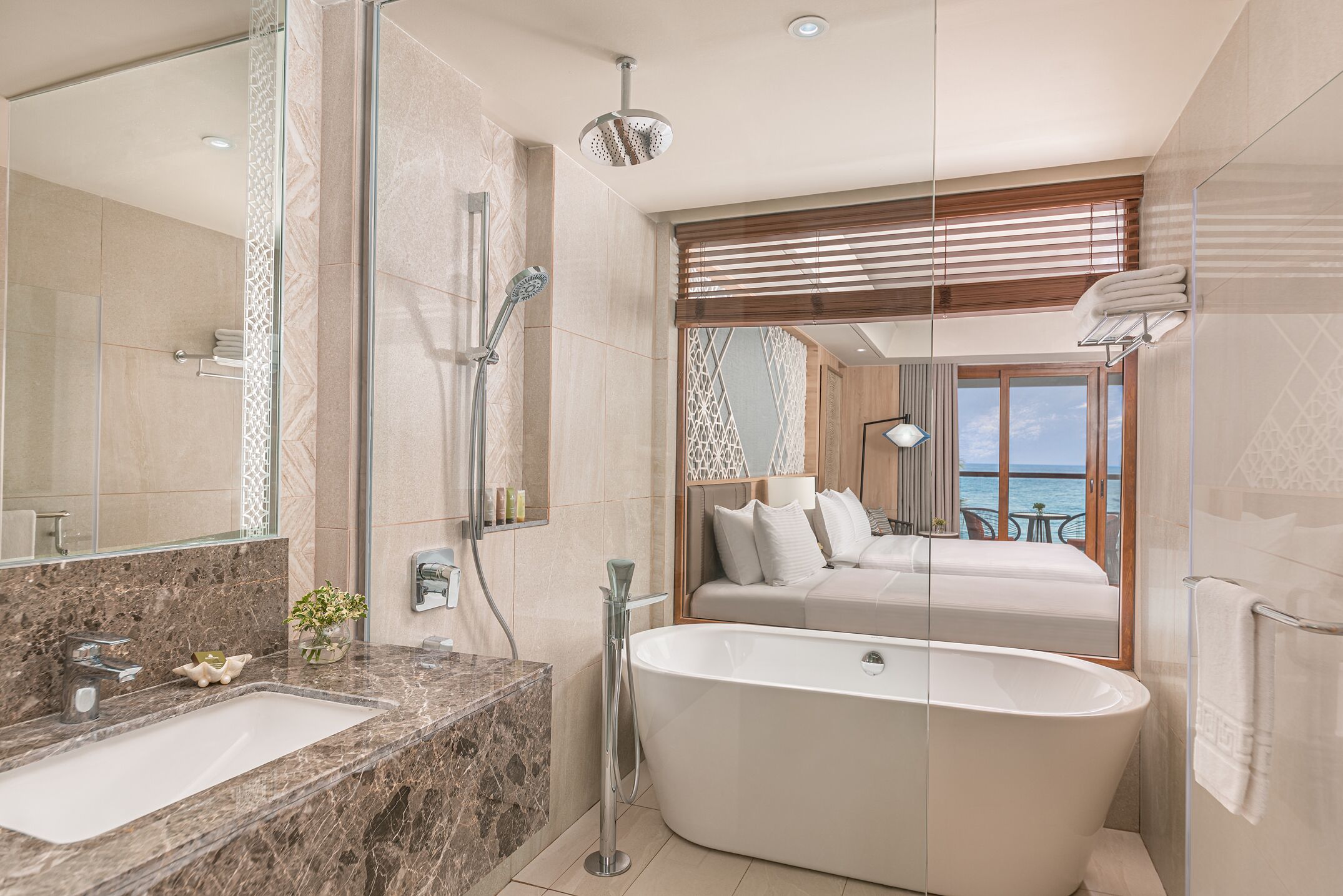 Grand-Zimmer, Strandblick | Badezimmer