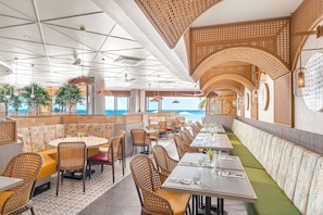 Restaurant - Henann Premier Coast Resort (Panglao)