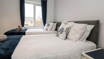 2 bedrooms, individually decorated, individually furnished, free WiFi
