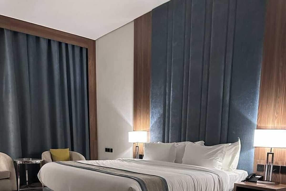 Egyptian cotton sheets, premium bedding, down comforters