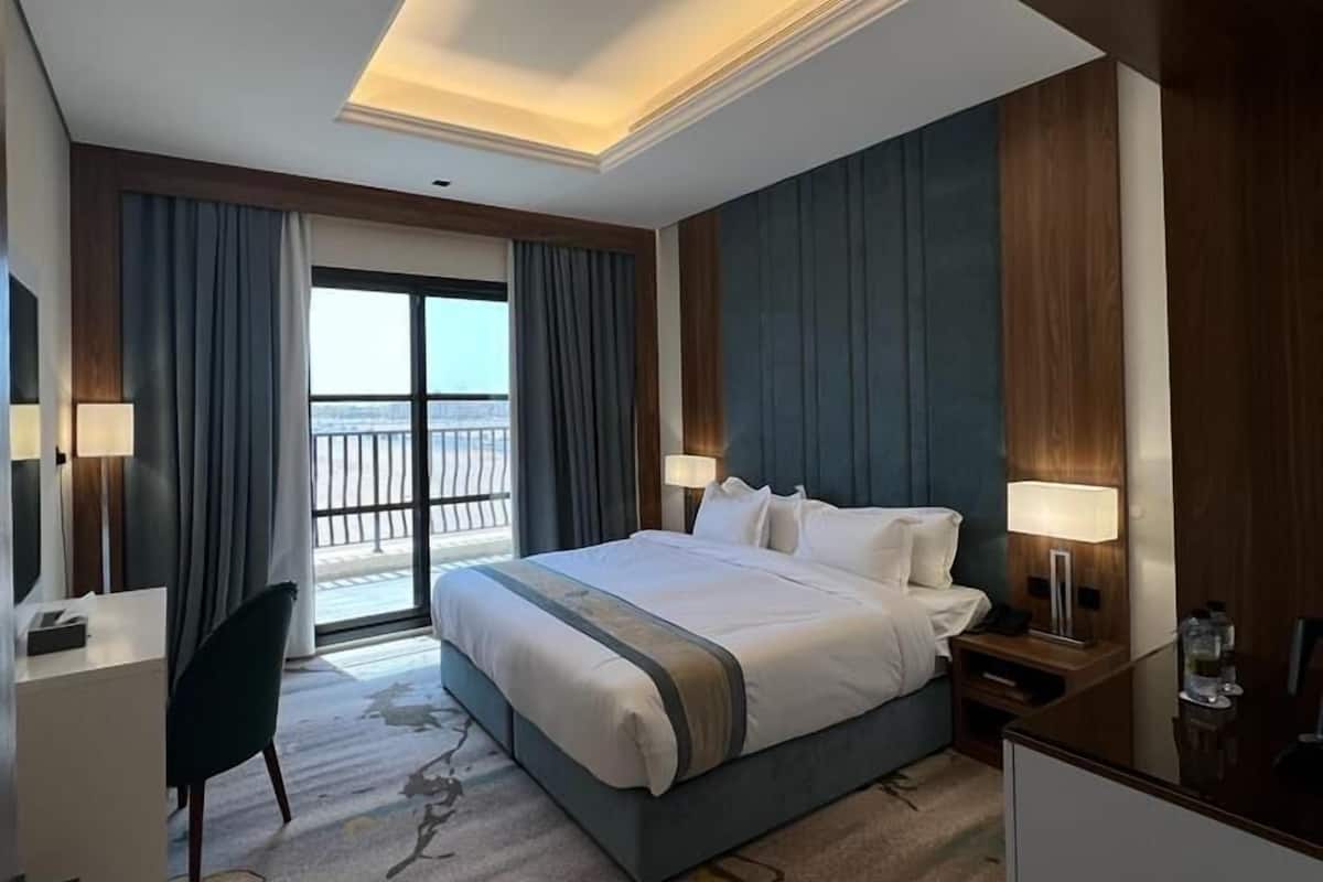 Signature Duplex | Egyptian cotton sheets, premium bedding, down comforters