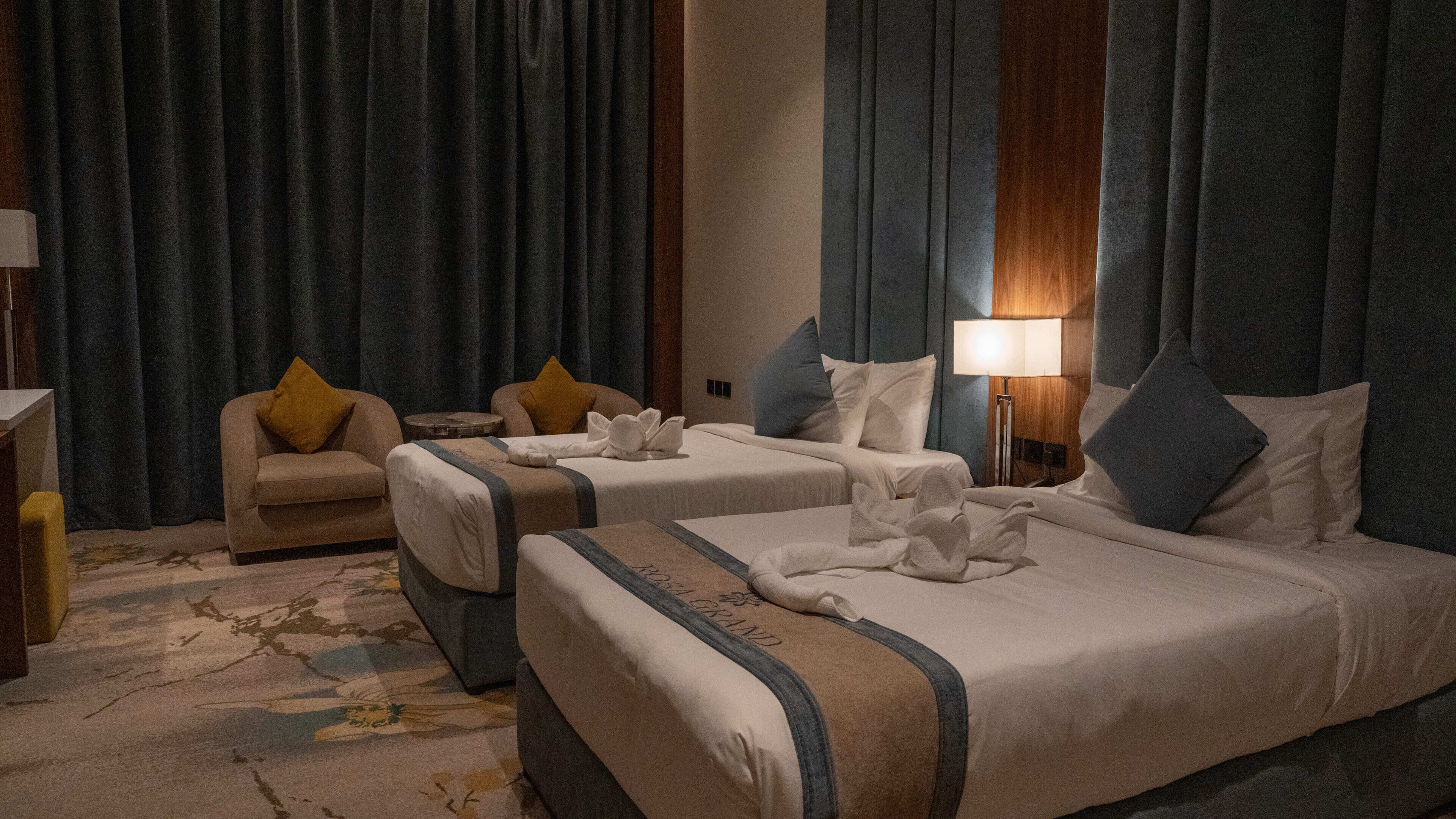 Phòng Deluxe, 1 phòng ngủ | Bộ trải giường bằng v ải cotton Ai Cập, bộ đồ giường cao cấp 