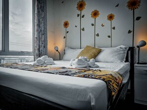 2 chambres, coffres-forts dans les chambres, bureau, Wi-Fi