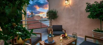 Stay in the heart of old town