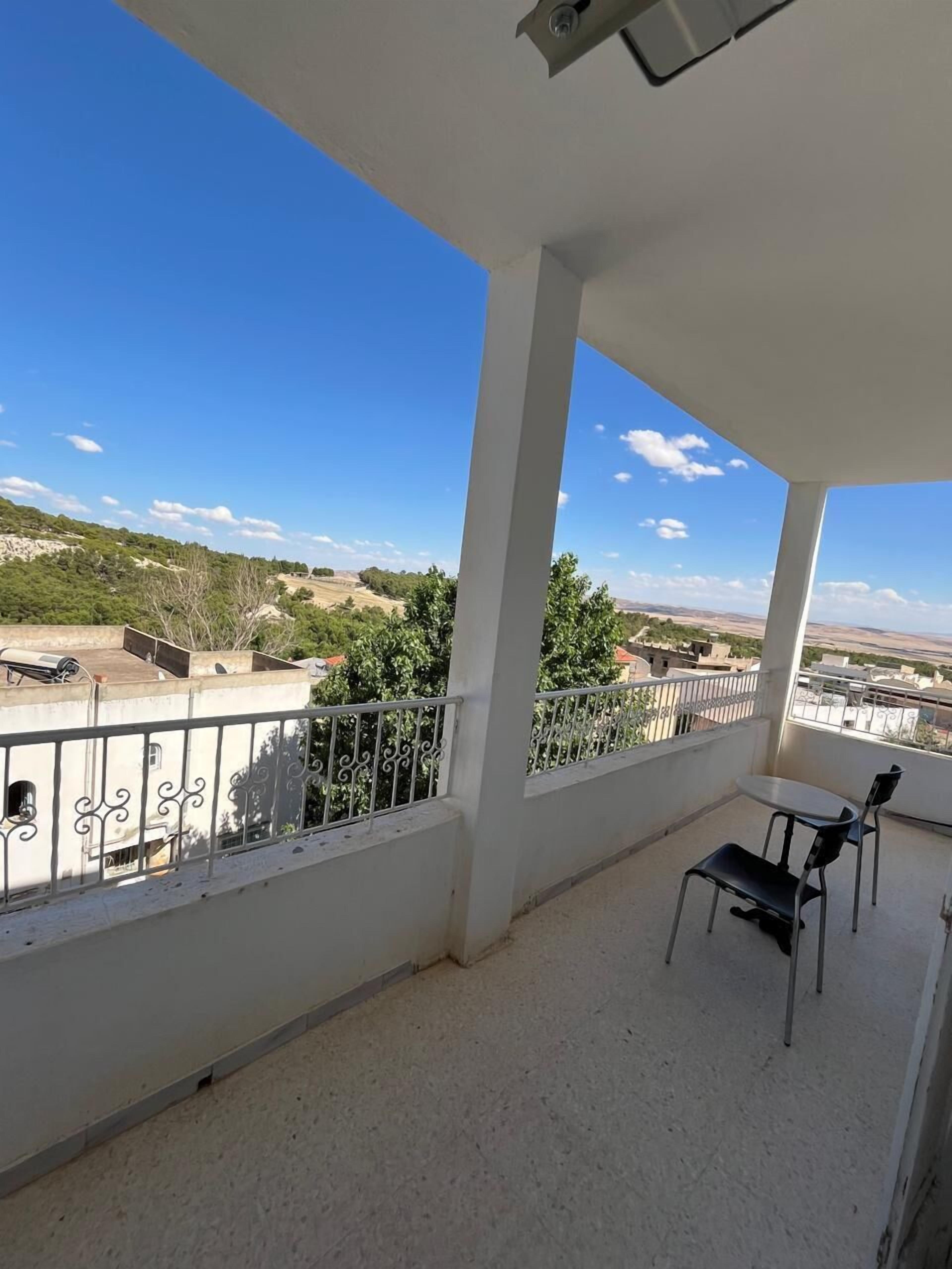 Suite panorámica, balcón | Terraza o patio