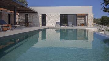 Villa | 2 Schlafzimmer, schallisolierte Zimmer