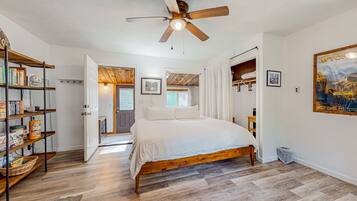 1 chambre, fer et planche Ă repasser, accĂšs Internet, draps fournis