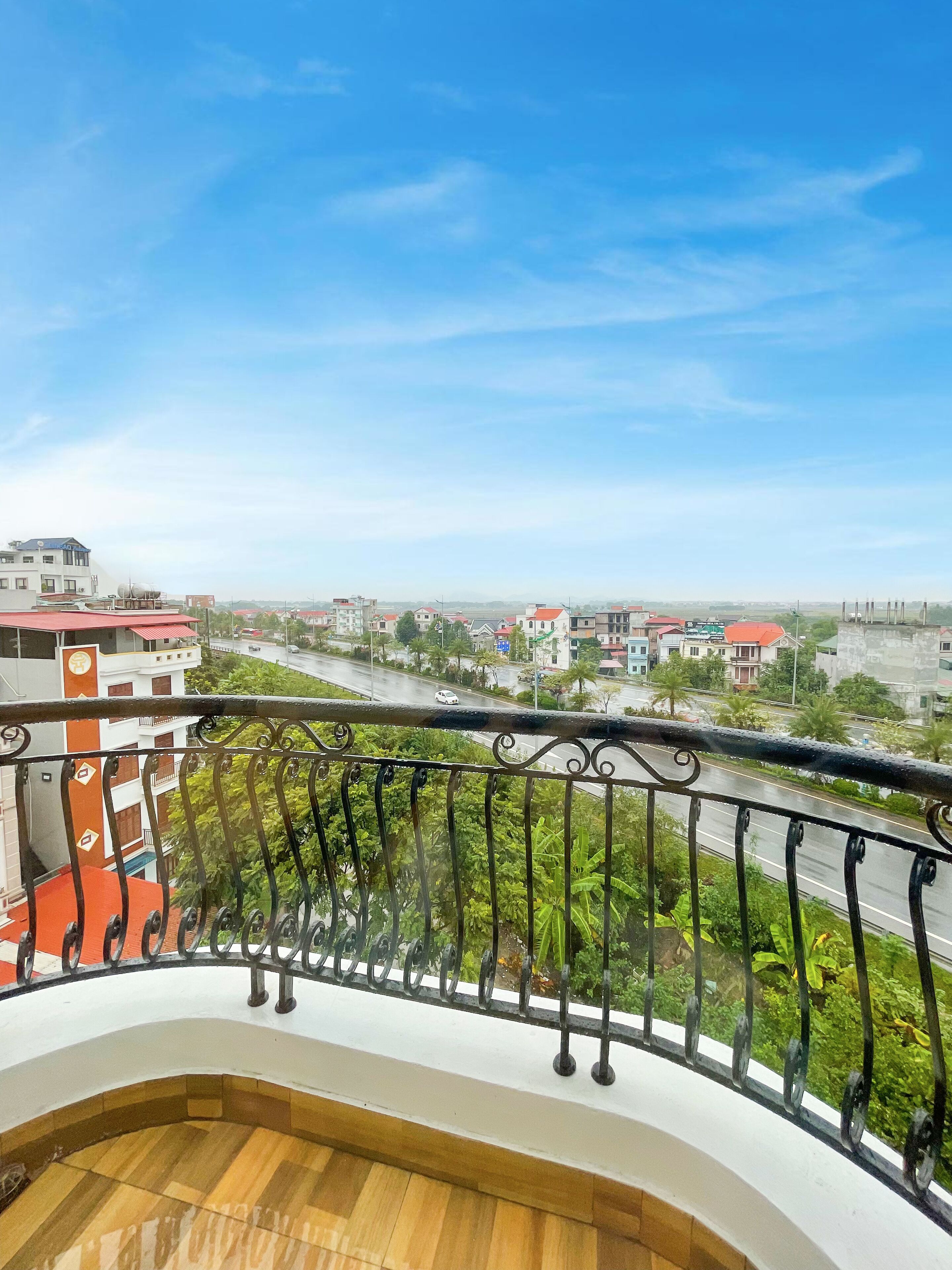 ห้องแฟมิลี่สวีท | วิวระเบียง