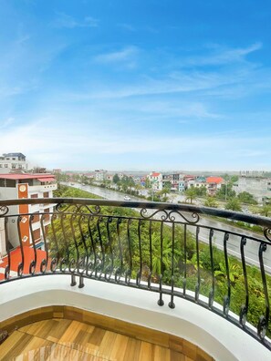 Suite Familiale | Vue depuis le balcon