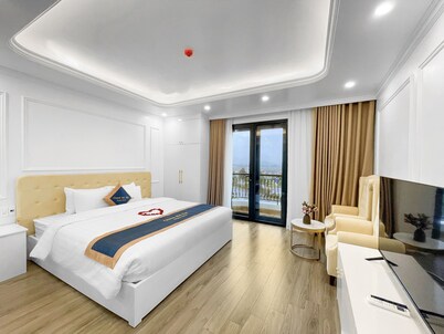 Chemi Noi Bai Airport Hotel