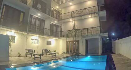 Traveller's Hotel Hikkaduwa