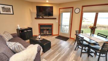 智能電視、壁爐