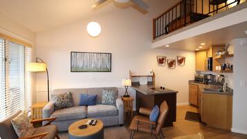 智能電視、壁爐