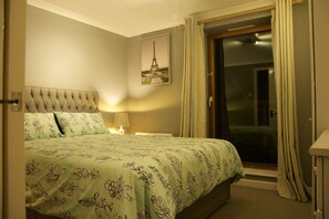 2 bedrooms, free WiFi, bed sheets - Meridian Stays Canary Wharf Near O2 Arena (London)