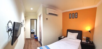 Superior Room, 1 Katil Bujang (Single) | Meja, kalis bunyi, seterika/papan seterika, Wi-fi percuma 