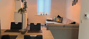 Happy House in Eeklo Centre!