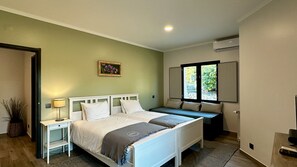 3 bedrooms, iron/ironing board, WiFi