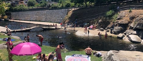 Enceinte de lâhĂ©bergement