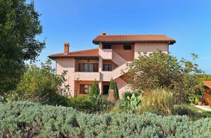 Exterior - Holiday apartment with air conditioning (Bale)