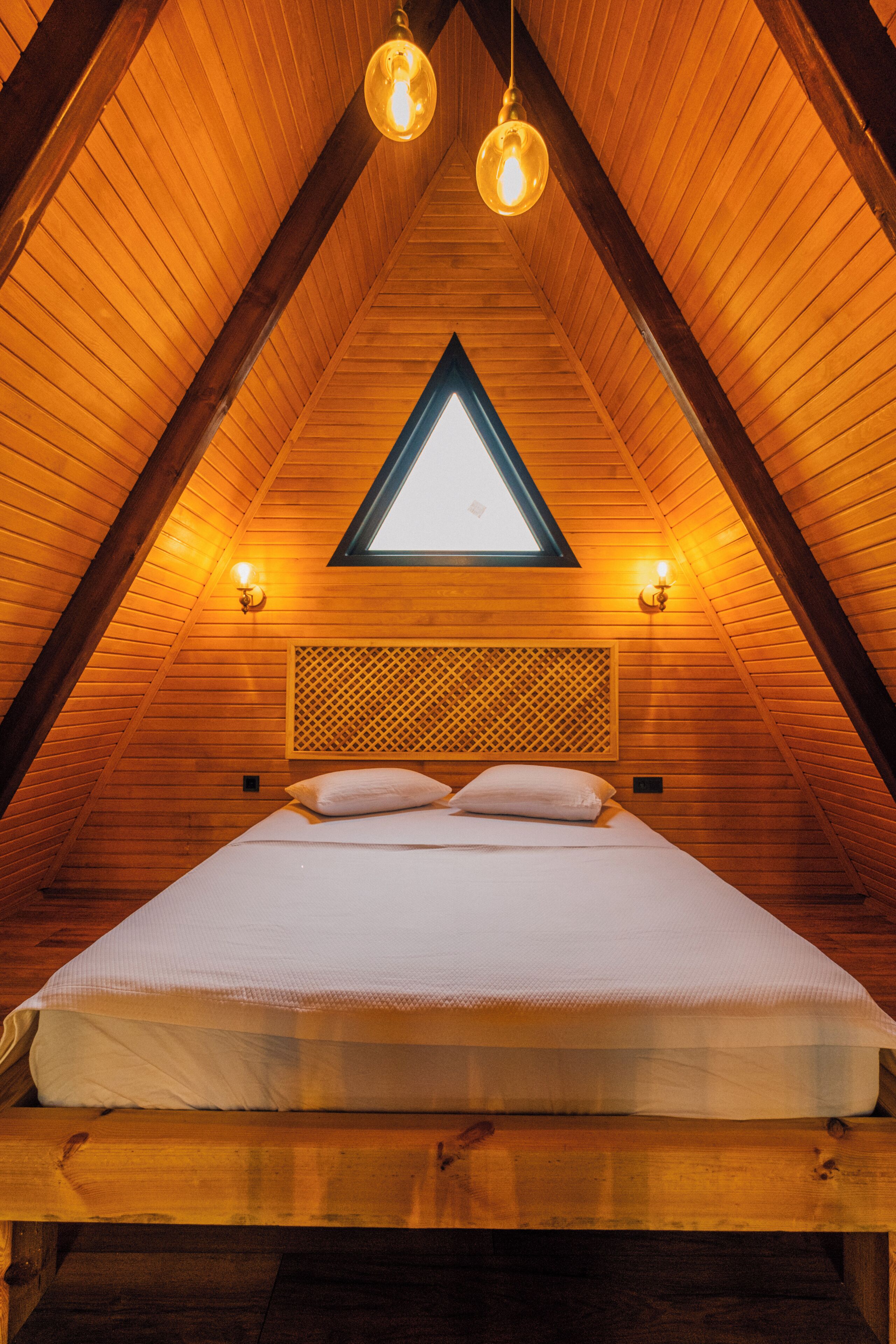 Family Bungalow | Desk, free WiFi