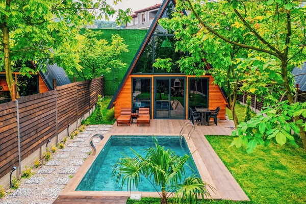 Family Bungalow | Front of property