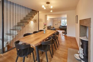 Dining - Stunning 3 bed Yorkshire Dales cottage (Skyreholme)