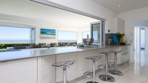 Unclassified image, 3 of 48, button - La Maison Hermes, Camps Bay, Cape Town (Cape Town)