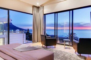 Villa, 5 Bedrooms, Accessible, Fireplace | Lounge - Prima Views Luxury 5-bedroom Villa in Camps Bay (Cape Town)