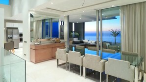 Ferienhaus, 5 Schlafzimmer, barrierefrei, Balkon | Speisen