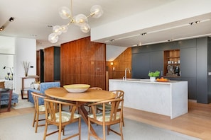 Villa, 4 Bedrooms, Accessible, Fireplace | Dining - Quebec Villa Contemporary 4-bedroom Holiday House in Camps Bay (Cape Town)