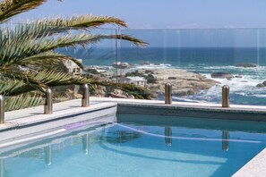 Pool - Boulders Views, Camps Bay, Cape Town (Cape Town)