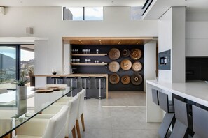 公寓, 4 间卧室, 无障碍, 阳台 | 用餐