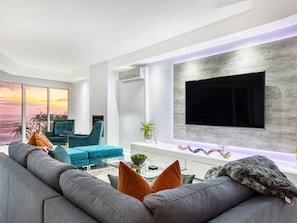 Villa, 5 Bedrooms, Accessible, Terrace | Living room - Stunning Vacation 48 On Hely Villa for 10 Guests (Cape Town)