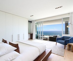 Villa - 5 soveværelser - balkon - havudsigt | Opholdsområde