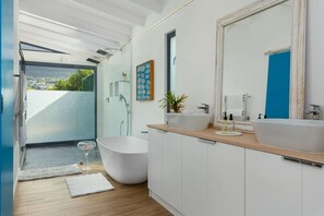 Ferienhaus, 5 Schlafzimmer, barrierefrei, Kamin | Badezimmer