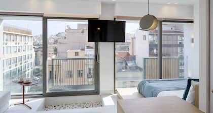 Twinn Downtown Piraeus