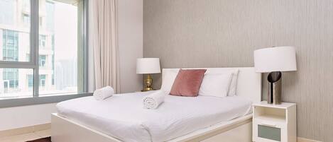 2 makuuhuonetta, silitysrauta/-lauta, Wi-Fi, vuodevaatteet