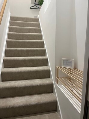 Interior - Little Latimer (Cropston)