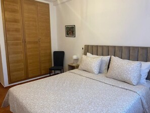 2 bedrooms, iron/ironing board, WiFi, bed sheets - Appartement Guéliz Proche Gare de Marrakech (Marrakech)