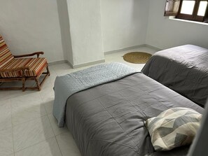 2 makuuhuonetta, vuodevaatteet