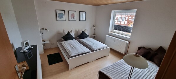 1 soverom, reiseseng for barn, wi-fi og sengetøy