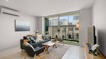 Televisio, työhuone