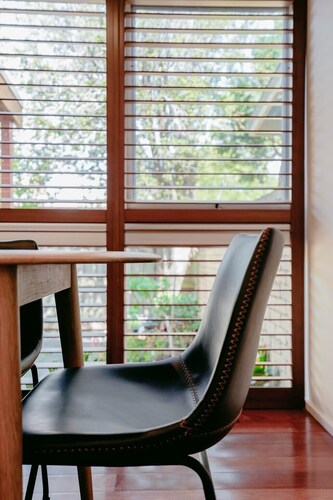 Bright & Lovely @ Balwyn Townhouse w/ parking, BBQ