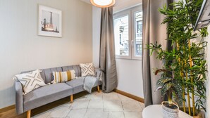 Living area - Collection Plaza España (Madrid)