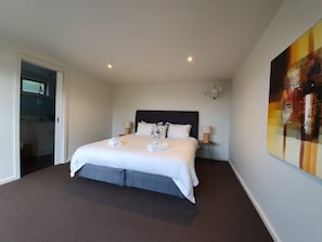 3 bedrooms, iron/ironing board, travel cot, WiFi