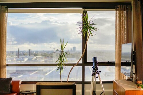 Trendy Inner-City Living Brunswick Apt. for Two!